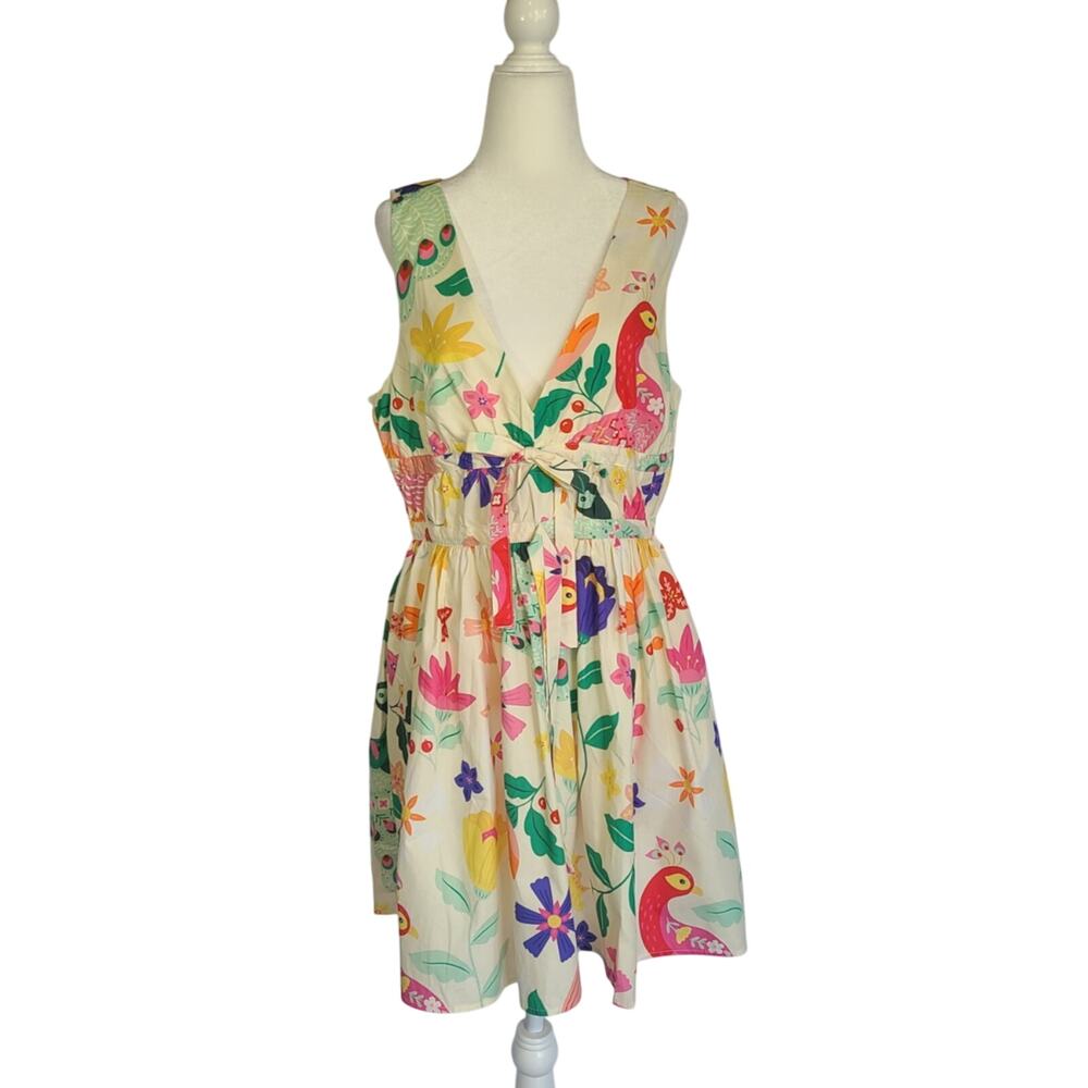 Sleeveless V-Neck Floral Parrot Print Dress - Cream